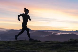 this-sleep-mistake-can-raise-your-risk-of-running-injuries